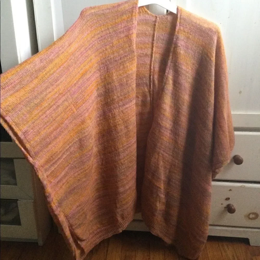 NWT poncho shrug soft russet and lilac colors